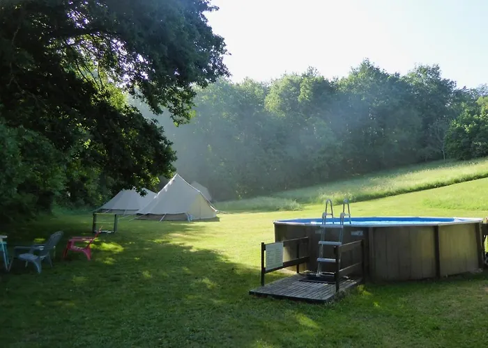 Belair Le Camping * Champagnac-de-Bélair